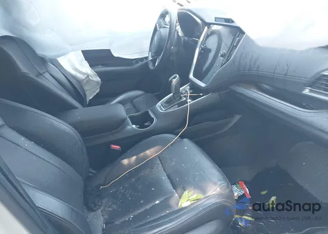 2021 Subaru Outback Limited z USA, uszkodzony, nr VIN 4S4BTANC8M3113171